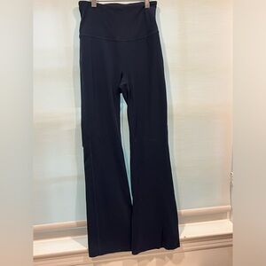 Lululemon Groove nulu super high rise flared pant